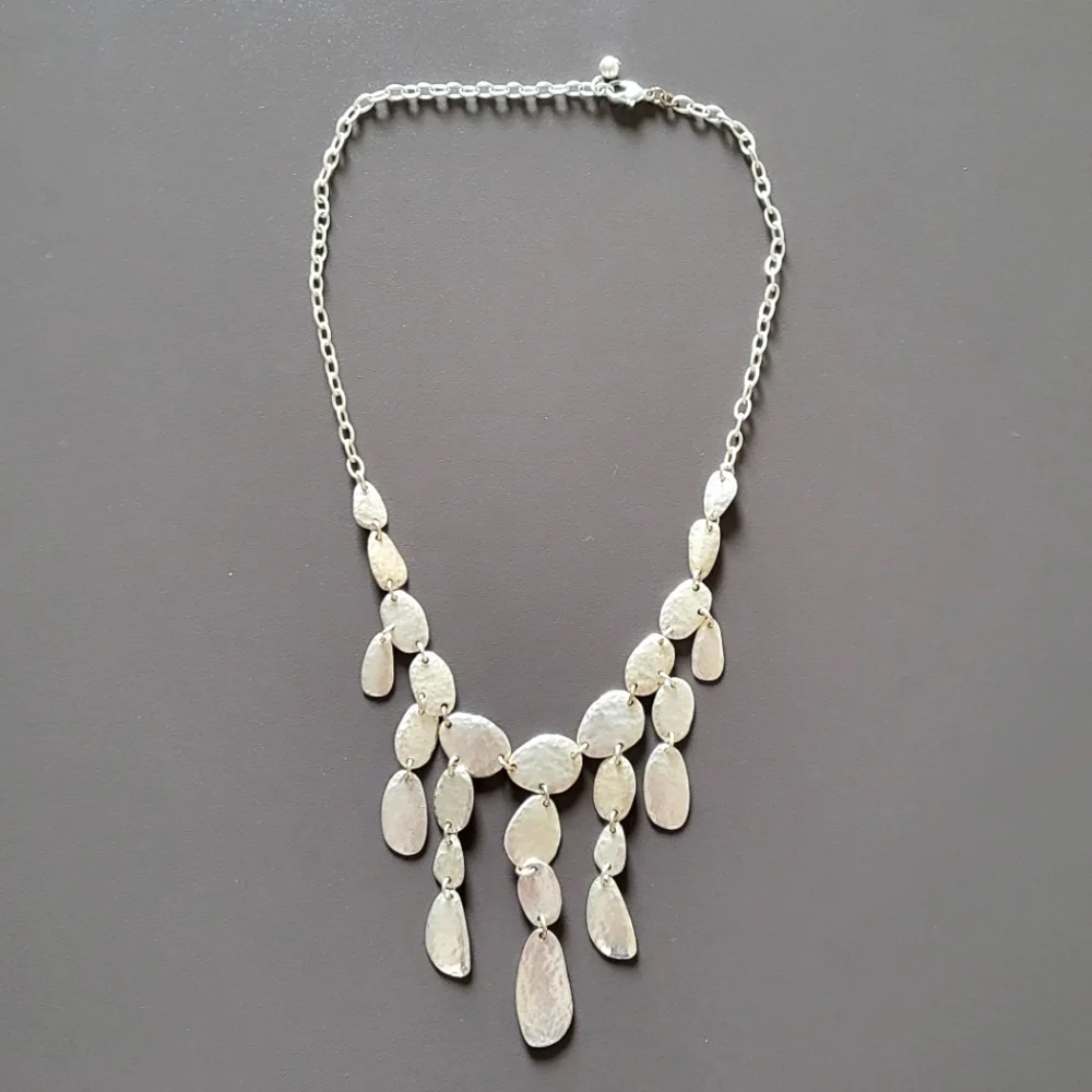 Necklace - Picture 1 of 2